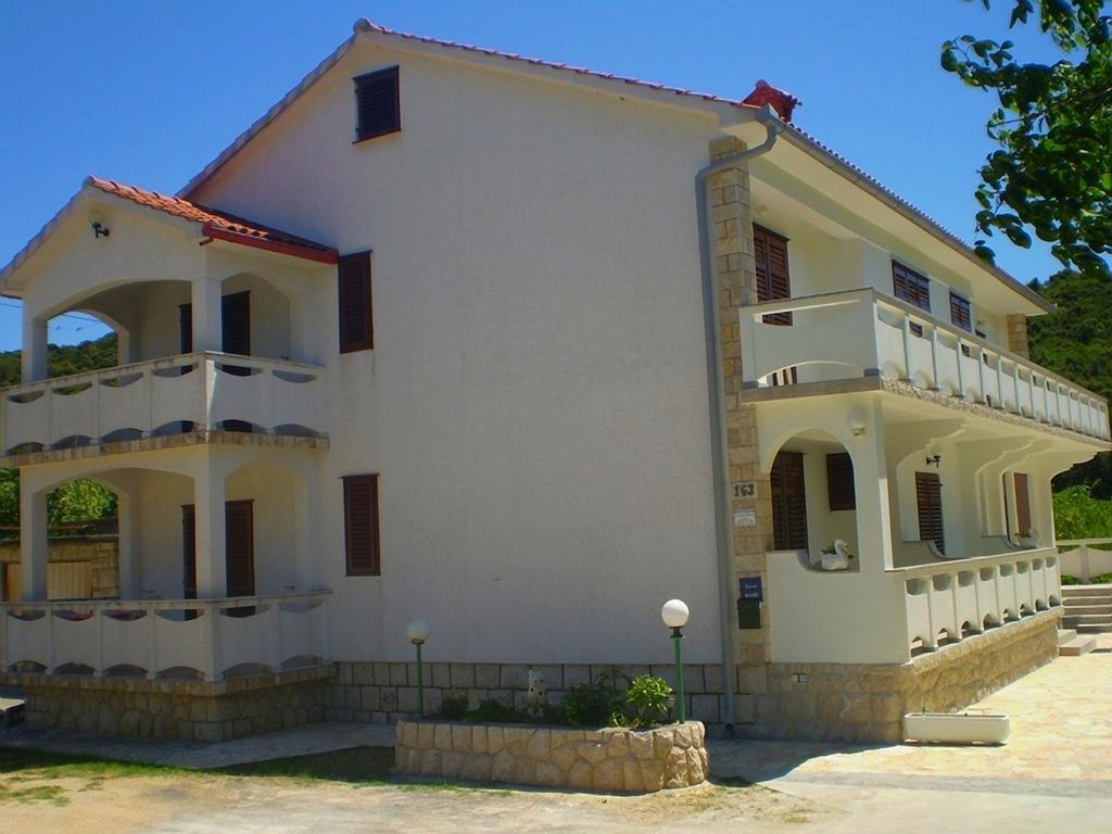 Apartments Vesna Kampor Extérieur photo